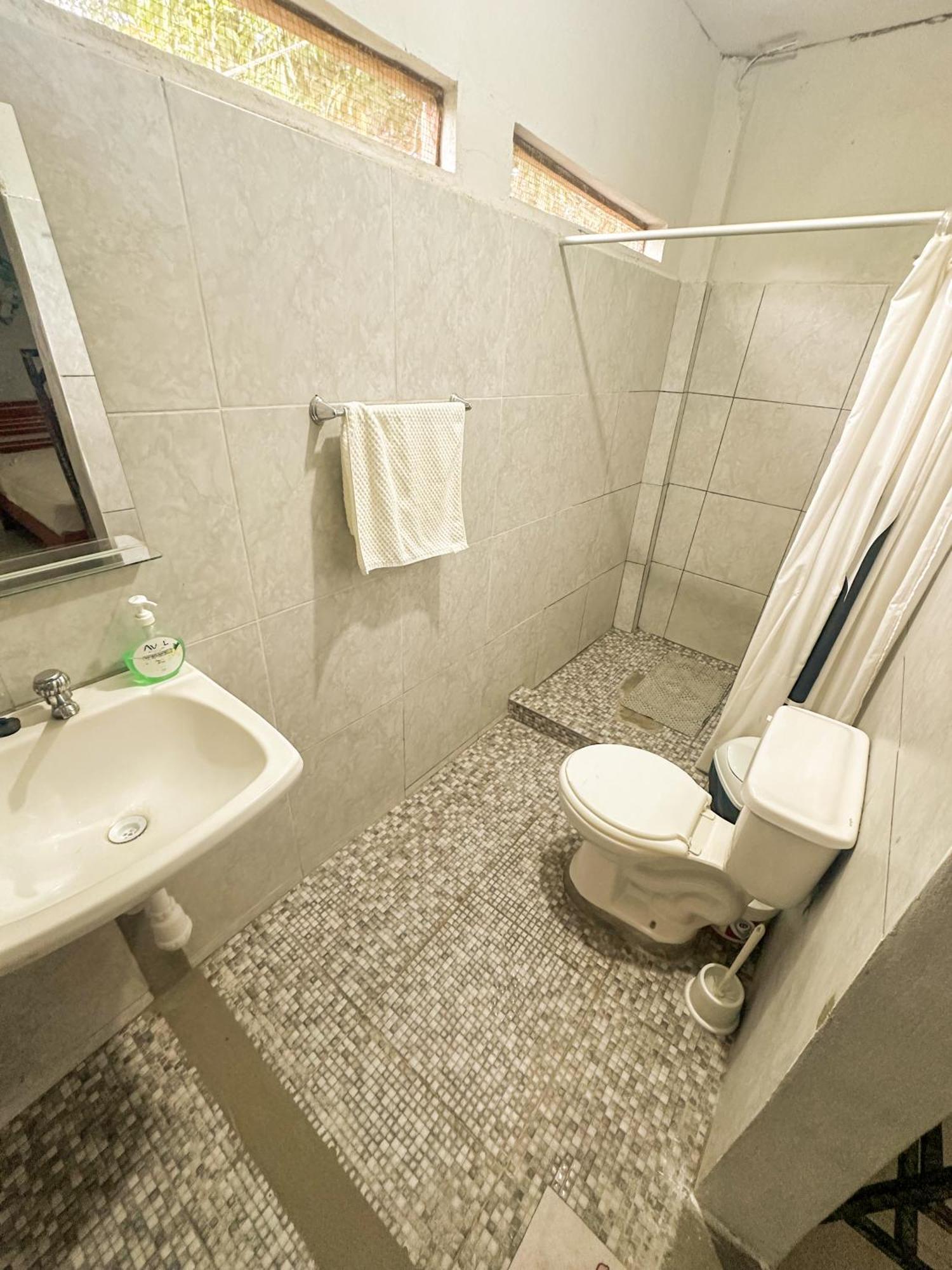 Otorongo Guest House Iquitos Extérieur photo